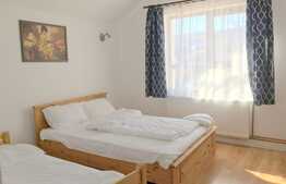 Vila pensiune, 270 mp, 1500 mp teren, zona insorita si linistita!