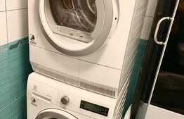 3 camere, 74 mp, 30 mp GARAj, la cheie, zona Stejarului