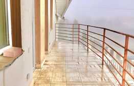 Duplex 140 mp, teren 300mp, 4 camere, ideal pentru o firma!