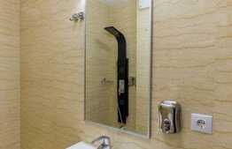 Apartament de lux cu 3 camere, parcare, semicentral, zona Piata Abator