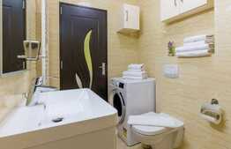 Apartament de lux cu 3 camere, parcare, semicentral, zona Piata Abator