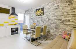 Apartament de lux cu 3 camere, parcare, semicentral, zona Piata Abator