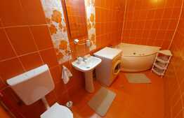 Apartament cu 3 camere, 2 balcoane si parcare, zona Calea Turzii