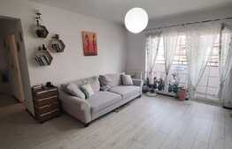 Bucatarie inchisa, etaj intermediar, zona Eroilor