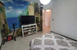 Bucatarie inchisa, etaj intermediar, zona Eroilor