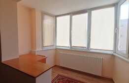 Apartament cu 3 camere și 2 băi, mobilat și utilat, zona Centrul Civic!