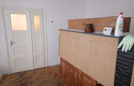 Super oferta! Apartament 2 camere la casa, strada Nicolae Balcescu