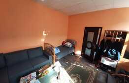 Garsoniera 34 mp, in casa saseasca, Centrul Vechi 