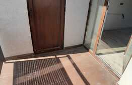 Spatiu comercial, 3 camere, 70 mp, gradina 21 mp, zona Tineretului