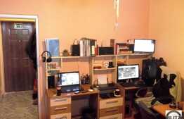 Vanzare 1 camera, 28 mp, zona Complex Mercur