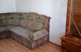 Apartament 3 camere, Tractorul