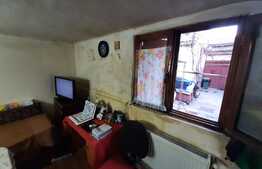 Apartament 2 camere, 63 mp, in casa saseasca, in centrul vechi al Brasovului