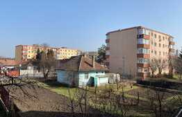 Apartament 3 camere, 70 mp, zona Bartolomeu 