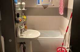 Apartament 3 camere, 70 mp, zona Bartolomeu 