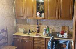 Apartament 2 camere decomandate, etaj intermediar, zona Petrom, Manastur 