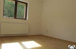 Apartament de vanzare, 3 camere, imobil nou, zona UMF!