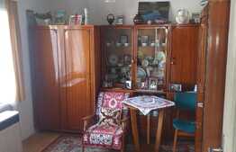 2 case de vanzare in acceasi curte, 41 mp respectiv 70 mp, front 23 ml, zona de vest a Clujului