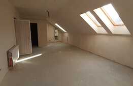 Apartament 2 camere, semifinisat, CF, Parcare! Zona strazii Teilor!