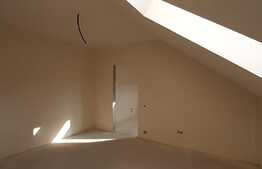 Apartament 2 camere, semifinisat, CF, Parcare! Zona strazii Teilor!