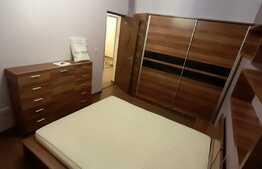 Apartament cu 2 camere decomandate la etaj intermediar într-o zonă avantajoasă!