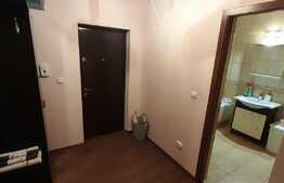 Apartament cu 2 camere decomandate la etaj intermediar într-o zonă avantajoasă!