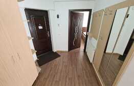 Apartament modern, 2 camere, etaj 1, loc parcare. Zona strazii Florilor!