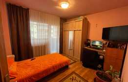 De vanzare apartament 2 camere, 53 mp, decomandat, etaj intermediar zona strazii Fabricii