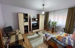 De vanzare apartament 2 camere, 53 mp, decomandat, etaj intermediar zona strazii Fabricii