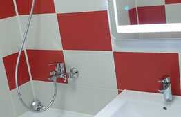 Apartament 3 camere, mobilat si utilat, zona Terra!