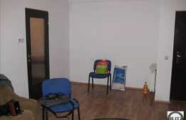 Vanzare apartament 2 camere, semidecomandat, complet mobilat!