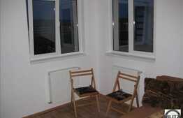 Vanzare apartament 2 camere, semidecomandat, complet mobilat!