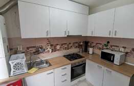 Apartament 3 camere, 62 mp, parcare, zona Subcetate