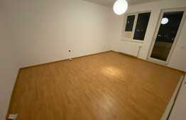 Apartament cu 1 camere, 37 mp, etaj 1, decomandat , zona Cetatii.