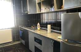 Apartament  3 camere, decomandat, 75 mp, parcare, zona Kaufland