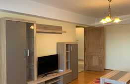 Apartament cu 3 camere, decomandat, A.C, 90 mp, 2 bai, zona Piata Cipariu