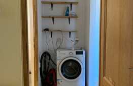 Apartament cu 3 camere, decomandat, A.C, 90 mp, 2 bai, zona Piata Cipariu