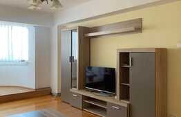 Apartament cu 3 camere, decomandat, A.C, 90 mp, 2 bai, zona Piata Cipariu