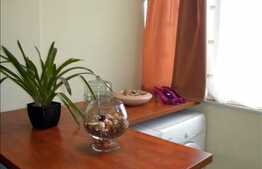 Garsoniera, 28 mp utili, AC, mobilat, zona Iulius Mall