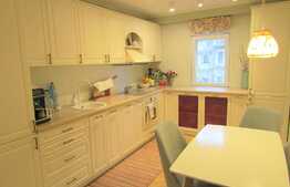 Apartamentul ce-ti fura privirea!