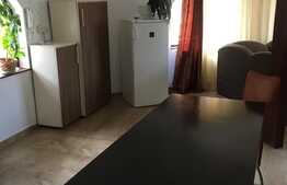 Garsonieră mobilată și utilată, terasă, spațiu de depozitare extra și parcare în zona Schei!