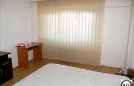 De vanzare 3 camere decomandate, 64 mp, zona Piata Zorilor. Renovat recent!