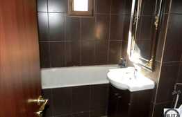 64 mp , 3 camere decomandate, in Zorilor. Recent renovat, are aer conditionat!