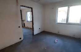 Parter inalt, 2 bai, parcare inclusa in pret, zona Fagului