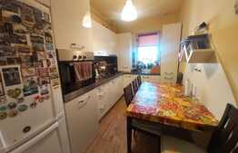 Apartament 3 camere, 71mp, decomandat, etaj intermediar, zona strazii Alverna