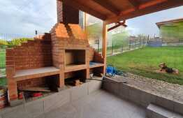 Duplex cochet, finisat, cu 4 camere, 325mp teren si  acces facil bus in Chinteni!