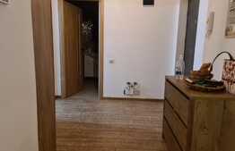 Apartament 3 camere, etaj intermediar, 2 bai, 2 parcari ! Zona strazii Eroilor!