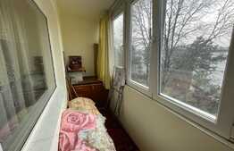 Apartament 2 camere, 49 mp, boxa la subsol, zona Hotel Royal