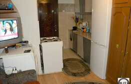 Vanzare garsoniera, 18 mp utili, mobilata si utilata, zona Real!