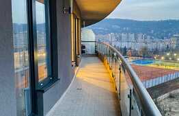 3 camere, 93 mp, modern, garaj, zona strazii Plopilor