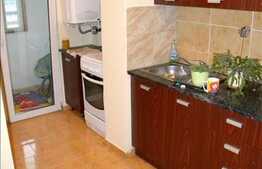 De vanzare apartament 2 camere semidecomandate, 62 mp, zona Oasului